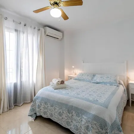 Casa Alamos Отель Нерха